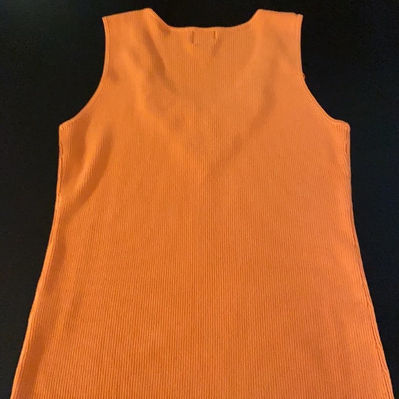 RUBY RD. ORANGE SLEEVELESS TOP - Picture 3 of 4